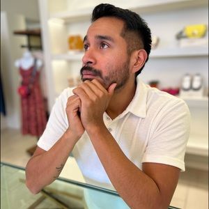 Meet your Posher, Adam